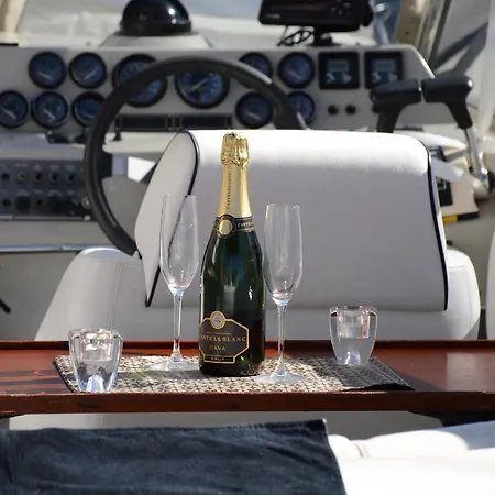 Mogan Boat *